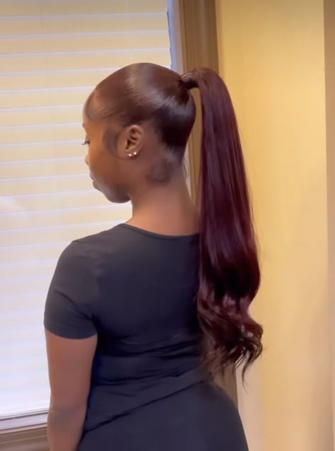 Low Barbie Ponytail, Baby Shower Hairstyles Black Women, Baby Shower Hairstyles, Low Bun Hair, Barbie Pony, Barbie Ponytail, Twa Hairstyles, Sleek Ponytail Hairstyles, Dyed Hair Inspiration