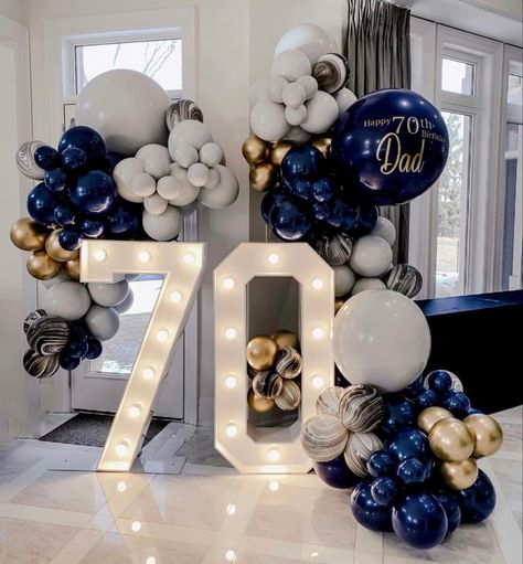 Man Bday Decor, Balloon Decoration For 70th Birthday, Males Birthday Decorations, 70th Birthday Balloons For Men, Balloon Garland For 50th Birthday, Birthday Color Schemes For Men, Mens Birthday Balloon Ideas, 85th Birthday Balloon Decor, Balloon Decor For Men Birthday