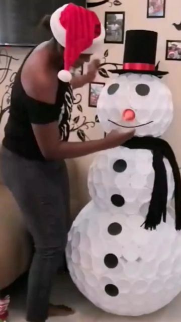 How To Make A Snowman Out Of Cups, How To Build A Snowman Craft, Snowman In A Cup, Styrofoam Cup Snowman, Snowman Plastic Cups, Styrofoam Snowman Crafts, Do You Wanna Build A Snowman, Styrofoam Cup Crafts, How To Make A Snowman