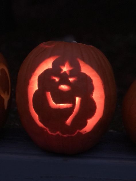 Pumpkin Carving Ideas Adventure Time, Adventure Time Pumpkin Carving, Adventure Time Pumpkin, Hangout Ideas, Fall Playlist, Pumpkin Cravings, Cute Pumpkin Carving, Pumpkin Carving Ideas, Halloween Pumpkin Designs