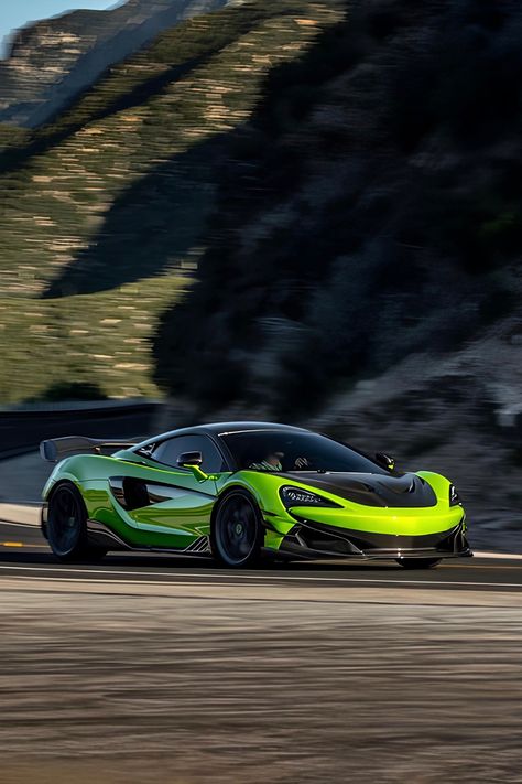 McLaren 600LT on Brixton Forged Wheels 2023 Engine: 3.8L V8 Twin Turbo Power: 442 kW / 600 hp Torque: 620 Nm / 457 lb-ft Weight: 1,247 kg / 2,749 lbs 0-100 kph: 2.9 seconds Top Speed: 328 kph / 204 mph Mclaren 600lt, Formula 1 Car Racing, Car Wallpaper, Mclaren F1, Nice Cars, Forged Wheels, Street Racing, Car Posters, Expensive Cars