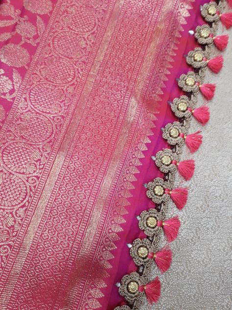 Kongu Mudulu Designs For Pattu Sarees, Saree Kutch Designs, Kucchu Designs For Silk Saree, Kuchu Designs Saree, Kuch Designs, Saree Kutch, Pallu Designs, Saree Kuch, Saree Tassel