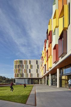 Monash University Student Housing | Jackson Clements Burrows University Housing, School Building Design, University Architecture, Monash University, Architecture Concept Diagram, Student House, Student Accommodation, Architecture Concept Drawings, Architecture Awards