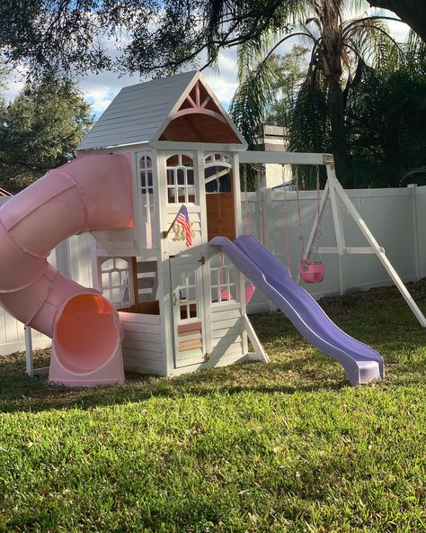 The Castlewood Wooden Swing Set is a bright spot in the backyard, sure to bring smiles to kids’ faces (and run some energy off as a bonus)! 🤪

🛝Castlewood Swing Set
📸 @therusticlemon_tampa

#kidkraft #kidkrafttoys #madeformakebelieve #feelingkrafty #DIYswingset #swingset #woodenswingset #aestheticbackyard #swingsetmakeover Garden Kids Play Area, Pink Playground, Toddler Indoor Playground, Dreamy Nostalgia, Swing Set Diy, Kids Backyard Playground, Kids Backyard, Backyard Playhouse, Wooden Swing