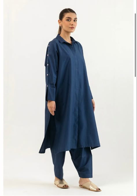 Simple Kurta Designs Classy, Plane Suit Designs, Plane Clothes, A Line Kurti Designs, Plain Dresses, Dress Designs For Stitching, Suit Neck Designs, Dress Designing, Blue Kurta