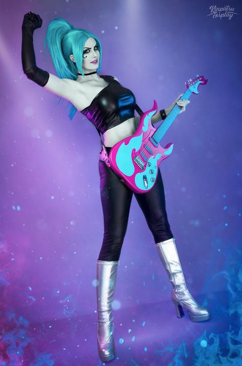 Ember - Danny Phantom by Kinpatsu-Cosplay Ember Danny Phantom, Danny Phantom Cosplay, Ember Mclain, Pretty Cosplay, Danny Phantom Funny, Cosplay Instagram, Cartoon Cosplay, Epic Cosplay, Cosplay Tutorial