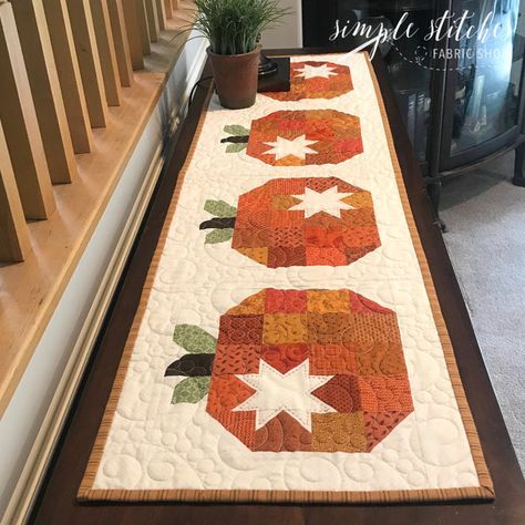 Seeds Paper, Pumpkin Quilts, Pumpkin Quilt Pattern, Pumpkin Quilt, Autumn Quilts, Orange Squares, Seasonal Quilts, Quilt Runners, Christmas Table Runner Pattern