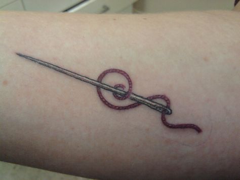 Cute sewing tattoo Tailor Tattoo Ideas, Tailor Tattoo, Girlie Tattoos, Sewing Tattoo, Quilt Tattoo, Sewing Tattoos, Designer Tattoo, Sewing Journal, Red Ink Tattoos