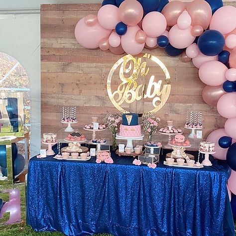 Navy Balloon Garland, Gender Reveal Balloon Arch, Pink Balloon Garland, Gender Reveal Diy, Gender Reveal Baby Shower Themes, Christmas Gender Reveal, Baby Shower Balloon Arch, Baby Gender Reveal Party Decorations, Gender Reveal Party Theme