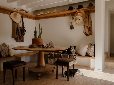 Marfa Texas Interior Design, Marfa Modern Interior, Nicky Kehoe Interiors, Marfa Interiors, Marfa Interior Design, Marfa Home, Ad100 Designers, Eclectic Seating, Desk Rug