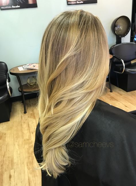 Blonde Bayalage Highlights, Highlights For Dirty Blonde, Highlights For Dirty Blonde Hair, Balayage Platinum, Blonde Bayalage, Long Balayage, Bayalage Blonde, Blonde Hair Types, Hair Color Swatches