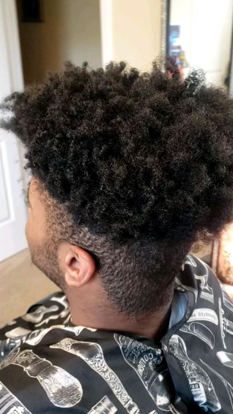 Young Men's Two Strand Twist 
 • AKiyia.com
 • #mensbraids
 • #twostrandtwists
 • #menslonghair
 • #menshairstylist
 • #flattop Strand Twist Men, Twist Men, Fade Curly Hair, Taper Fade Curly Hair, 2 Strand Twist, Natural Hair Men, Natural Twist, Crochet Weave, Locs Crochet