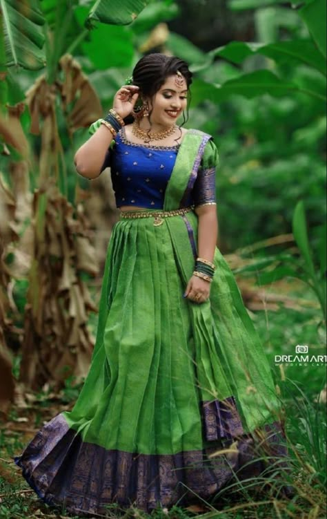 Kerala Engagement Dress, Long Skirt Top Designs, Onam Outfits, Kerala Saree Blouse Designs, Long Skirt And Top, Lehenga Saree Design, Simple Lehenga, Long Frock Designs, Half Saree Lehenga