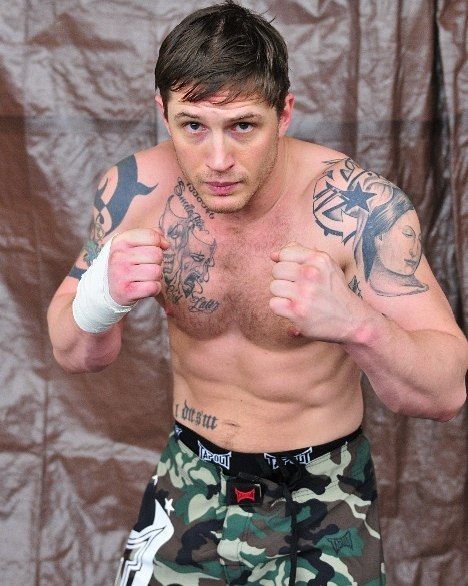 5,444 Likes, 88 Comments - Tom Hardy (@tomsohardy) on Instagram: “#UK (SWIPE for more) Fancy going a round with Tommy Conlon? Then tune into 'WARRIOR' TONIGHT | 18th…” Tom Hardy Tattoos, Tom Hardy Warrior, Warrior 2011, Tom Hardy Variations, Sir Anthony Hopkins, Thomas Hardy, Cillian Murphy, British Actors, Tom Hardy