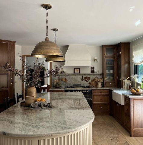 Arched Hood Vent, Kitchen With Hood, Plaster Range Hood, Cyprus House, Dark Wood Kitchen, Wooden Range, Range Kitchen, Wooden Range Hood, Timber Shelves