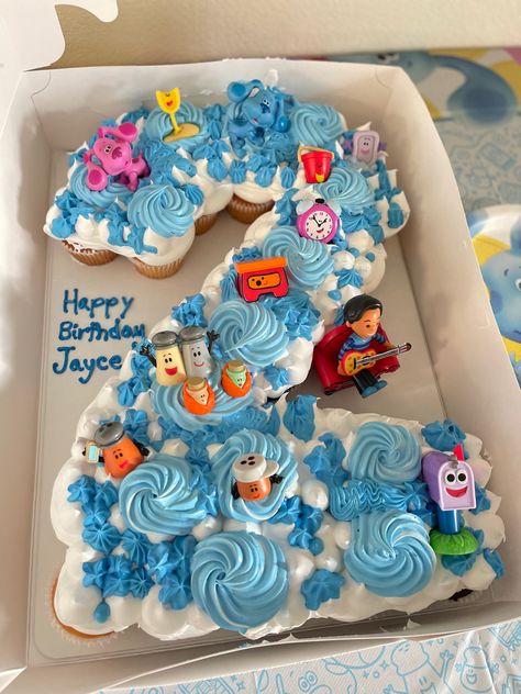 Blues Clues 2nd Birthday Cake, Blues Clues And You Birthday Cake, Blues Clues Birthday Party Food Ideas, Blues Clues Pull Apart Cupcakes, Blue Clues Birthday Party Ideas Food, 2nd Birthday Blues Clues, Blues Clues Birthday Cupcakes, Blues Clues Two Birthday, Blue's Clues Party Ideas