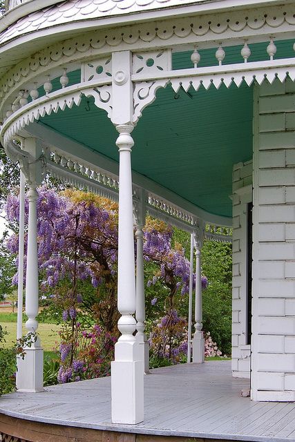 Wisteria and a beautiful porch Beautiful Front Porches, Gingerbread Porch, Victorian Front Porch, Porch Details, Teal Cottage, Round Porch, Blue Porch, Dream Porch, Ceiling Color