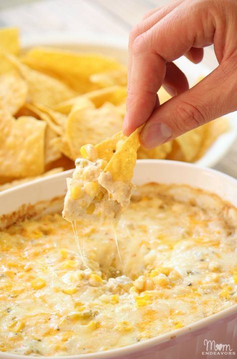 Cheesy Corn Dip Hot Corn Dip, Best Dip Recipes, Delicious Dips, Hot Corn, Cheesy Corn, Cheesy Dip, Community Table, Corn Dip, Football Food