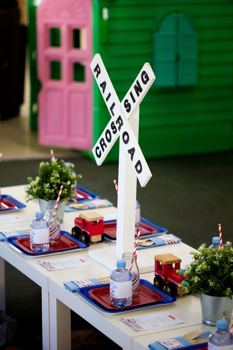 Train Birthday Party Table Decor, Choo Choo Train Birthday Party Decorations, Train Birthday Backdrop, Train Birthday Party Backdrop, Railroad Birthday Party, Vintage Train Birthday Party Decoration, Vintage Train Birthday Party, Vintage Train Party, Train Party Decorations