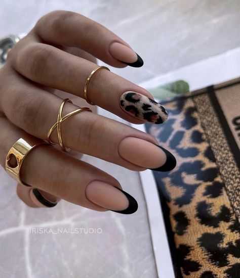 Nails 23, Gold Gel Nails, Cheetah Nail Designs, Cheetah Nails, Leopard Print Nails, Print Nails, Animal Print Nails, Nail Art Designs Videos, Dark Nails