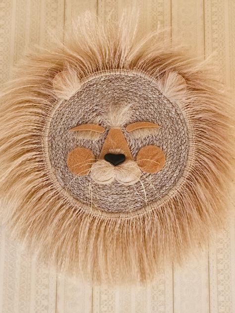 Diy Butterfly Decorations, Lion Nursery Decor, Crochet Dreamcatcher Pattern, Lion Nursery, Animal Bedroom, Wall Weave, Safari Theme Nursery, Crochet Dreamcatcher