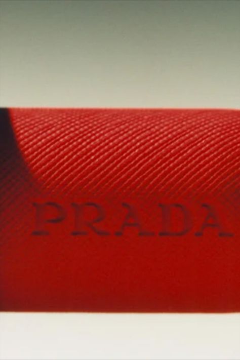 Prada Beauty has long been known for luxurious fragrances that accompany the renowned fashion house’s chic looks. Famous for the refined yet eccentric style characterized by Miuccia Prada’s hundred-year-old fashion label, Prada has dressed some of the most famous A-listers. Now, the brand’s beauty sector, Prada Beauty, is officially entering the cosmetics industry with their new campaign, “rethinking beauty.” Prada Beauty, Makeup Counter, Eccentric Style, Cosmetics Industry, Iconic Fashion, Miuccia Prada, Fashion House, Fashion Labels, Prada