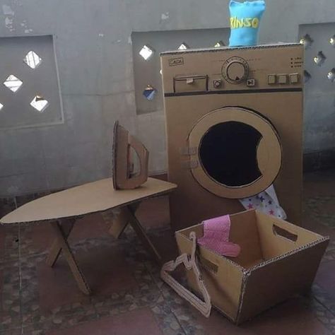 Small Cardboard Box Craft Ideas, Paper Cardboard Crafts, Cardboard Washing Machine, Things To Make Out Of Cardboard, Cardboard Crafts For Kids, Cardboard Kitchen, Cardboard Ideas, Diy Cardboard Toys, Cardboard Crafts Kids