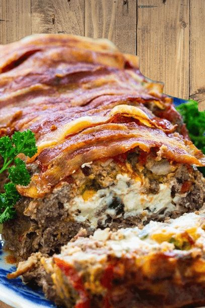 Mediterranean-Style Meatloaf for Grandparent's Day Mediterranean Meatloaf Recipes, Mediterranean Meatloaf, Traditional Meatloaf, Turkey Meatloaf, Tzatziki Sauce, Fusion Food, Sun Dried Tomatoes, Kalamata Olives, Meatloaf Recipes