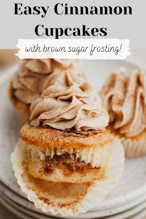 three frosted cupcakes on a white plate. Cinnamon Cupcakes Recipe, Cinnamon Swirl Cupcakes, Brown Sugar Frosting, Cinnamon Cupcakes, Swirl Cupcakes, Sugar Frosting, Cinnamon Recipes, Cinnamon Brown, Easy Cupcakes