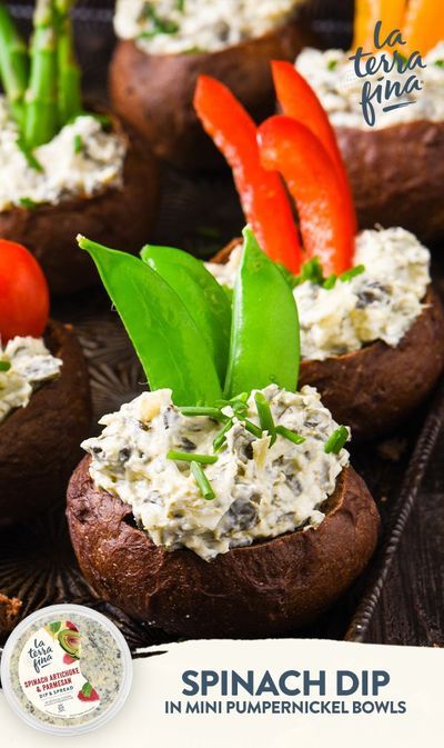 Could these mini pumpernickel bowls be any cuter? Just hollow out rolls and fill with dip for the perfect snack! We love pumpernickel, but any kind of roll can work for this quick and easy app! Dip Party, Pumpernickel Bread, Whole Wheat Rolls, Bread Bowl, Spinach Artichoke Dip, Appetizer Bites, Baked Brie, Spinach Dip, Artichoke Dip