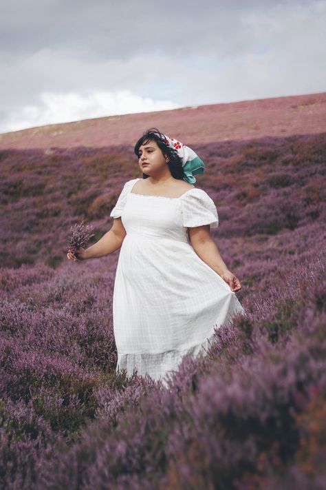 Yue Aesthetic, Plus Size Cottagecore Fashion, Cottagecore Photoshoot, Plus Size Cottagecore, Romantic White Dress, Cottagecore Outfits, Outfit Combos, Cottagecore Style, Cottagecore Fashion