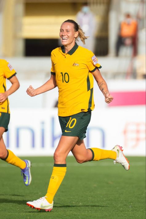 Emily Van Egmond, Frida Maanum Arsenal, Ireland Women Football, Germany Women Football Team, Sweden Women Football Team, Orlando Pride, Womens Football, Bayern Munich, Matilda