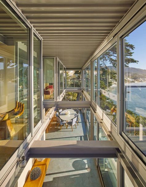 Pierre Koenig, Corrugated Steel, Midcentury Architecture, Glass Balcony, Case Study Houses, Modernist Architecture, Modern Architects, Beachfront Property, Exposed Beams