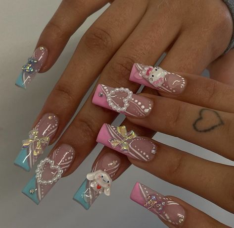 Sanrio Charms, Ap Portfolio, Deco Nails, Horror Nails, Nail Business, Amazing Nails, Diy Acrylic Nails, Nice Nails, Cute Acrylic Nail Designs