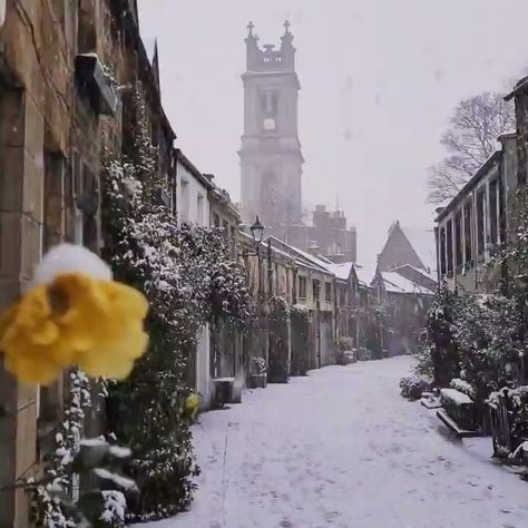 Edinburgh Snow, Castle Snow, Scotland Landscape, Visit Edinburgh, Edinburgh Castle, Visit Scotland, Winter Magic, Winter Beauty, Edinburgh Scotland