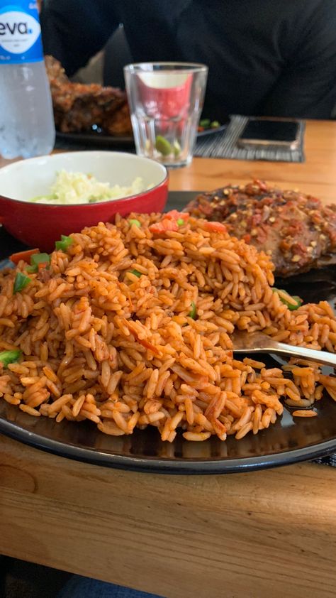 Jollof Rice Aesthetic, Easy Jollof Rice, Nigerian Jollof Rice And Chicken, Party Jollof Rice, Jollof Rice Nigerian, Jollof Rice And Chicken Photography, Jollof Rice, Quick Recipes Snacks, Christmas Menu