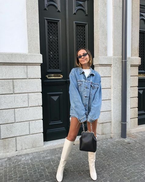 Mode Dope, White Boots Outfit, Foto Poses, Looks Street Style, White Boots, Fashion Weeks, Fashion 2020, Looks Style, Girls Fashion