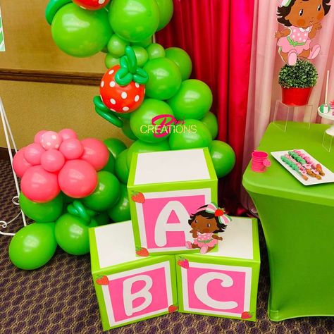 Strawberry Shortcake Baby Shower Centerpieces, Strawberry Shortcake Baby Shower Theme, Strawberry Shortcake Baby, Joy Birthday, Sweet Baby Shower Ideas, Candy Bar Wrapper Template, Baby Shower Party Themes, Baby Brunch, Strawberry Shortcake Birthday