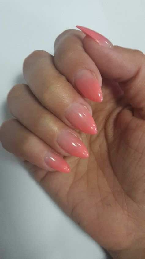 Ombre Nails Peach Coral, Summer Acrylic Nails Almond Ombre, Peach Ombre Nails Almond, Coral Pink Ombre Nails, Peach Gradient Nails, Pink Ombré French Nails, Unique Ombre Nails, Ombre Coral Nails, Pale Pink Ombre Nails