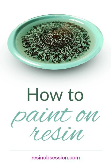 Get ten pro tips for how to paint on resin. Learn techniques, tricks and what not to do to have success painting on resin - Resin Obsession . #resin #resinobsession #resinpainting Paint On Resin, What To Paint, Resin Art Supplies, Resin Creations, Resin Work, Resin Crafts Tutorial, Diy Resin Projects, Resin Jewelry Diy, Resin Pour