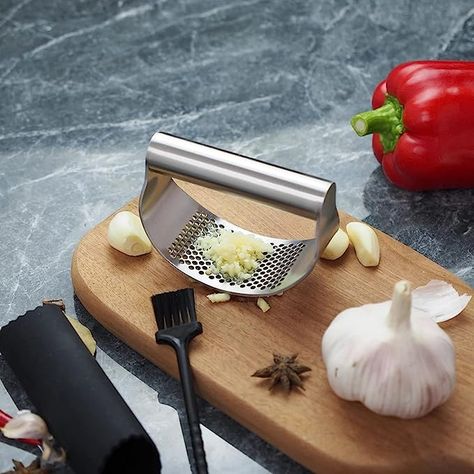 Material Stainless Steel Brand Sunshine Life Is Dishwasher Safe Yes Product Dimensions 2.56"L x 4.33"W #gadget #kitchengadget #homegadget Garlic Presser, Garlic Tool, Garlic Presses, Garlic Mincer, Garlic Peeler, Garlic Crusher, Vegetable Tools, Stainless Steel Cleaning, Camp Kitchen