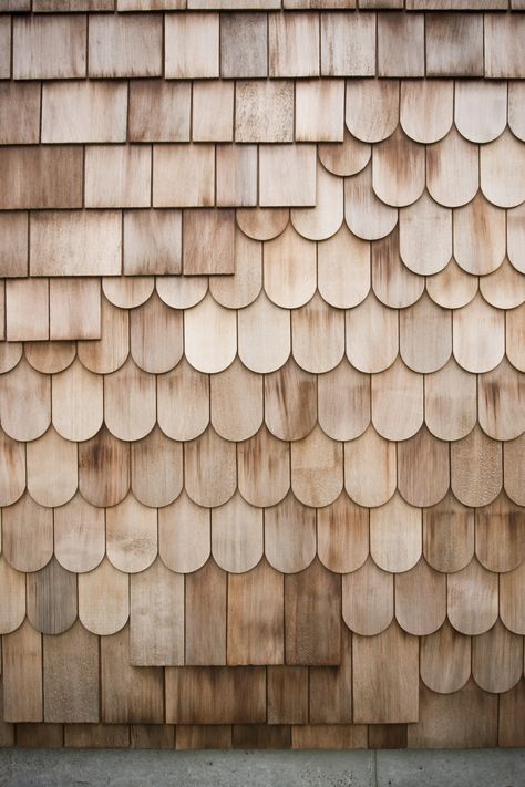 A mix of red cedar shingles and scales make of the exterior. The design is intended to be a Wood Cladding Interior, Types Of Siding, Wood Shingles, Cedar Shingles, Into The Wood, Wood Cladding, Exterior Cladding, Japan Design, Exterior Wood