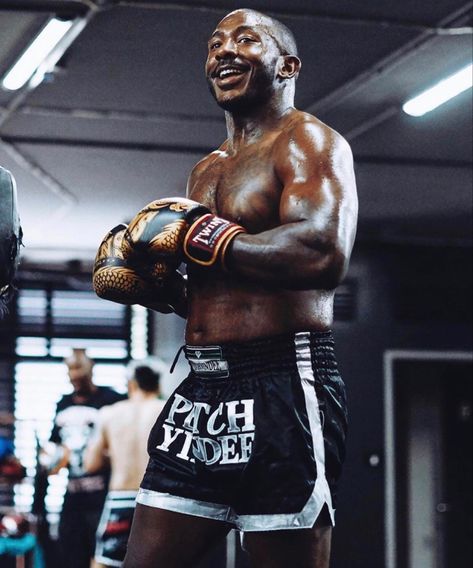 Khalil Rountree, Ufc Fighters, Mma Boxing, Martial Arts Workout, Combat Sports, Celebrity Dads, Muay Thai, Kickboxing, Ufc