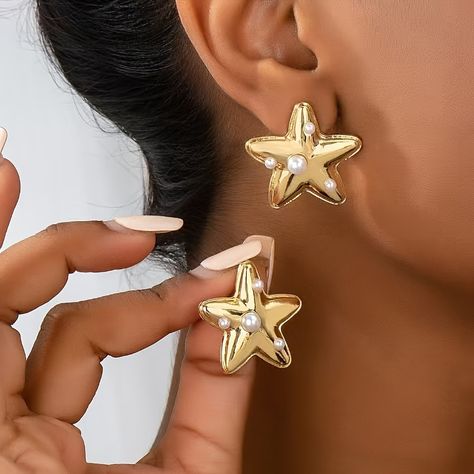 Ocean Themed Earrings, Women Stud Earrings, Summer Shopping, Flash Tattoos, Starfish Earrings, Trendy Beach, Five Pointed Star, Gold Collar, Ocean Theme