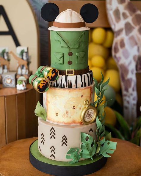 Festa Safari Baby, Adventure Party, Jungle Cake, Mickey Safari, Shark Birthday Party, Safari Adventure, Shark Birthday, Safari Birthday, Safari Party