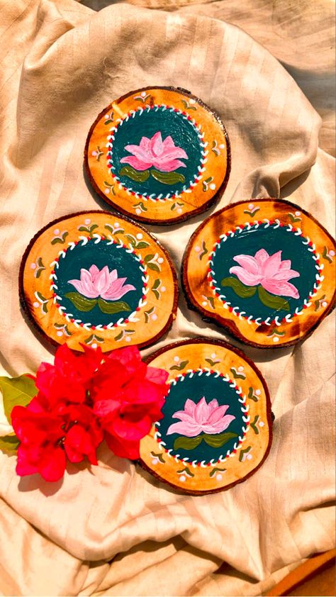 Wood Coasters Diy, Handpainted Coasters, Object Painting, Pottery Coasters, Home Flower Decor, Coasters Diy, Coaster Ideas, Pichwai Painting, Diy Paintings