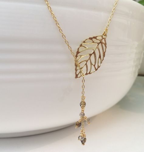 Adjustable Leaf Necklace Butterfly Museum, Leaf Necklace, Jewellery Making, Gold Necklace, Jewelry Making, Collar, Gold