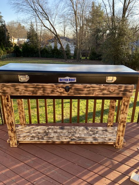 This is an awesome tool box bar/ cooler created from an old truck tool box to see what materials that I used Check out my website. Truck Toolbox Repurposed, Truck Tool Box Repurposed, Truck Tool Box Ideas, Pickup Tool Boxes, Wooden Ice Chest, Truck Storage Box, Tool Box On Wheels, Torch Wood, Tool Box Diy