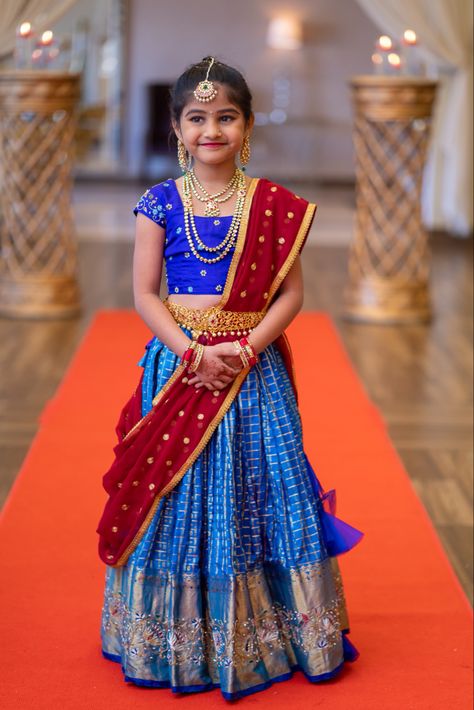 Half Saree For Kids Girl, Langa Voni Half Saree For Kids, Kids Langa Voni, Half Saree For Kids, Kids Saree, Pattu Pavada, Langa Blouse, Langa Voni, Pattu Pavadai