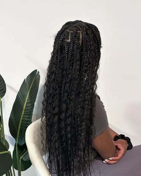 Boho Knotless Braids: All You Need to Know About This Hairdo Black Bohemian Knotless Braids, Bohemian Large Knotless Braids, Large Braid Styles, Large Bohemian Braids, Large Bohemian Knotless, Large Boho Braids, Knotless Braids Large, Large Boho Knotless Braids, Large Boho Knotless